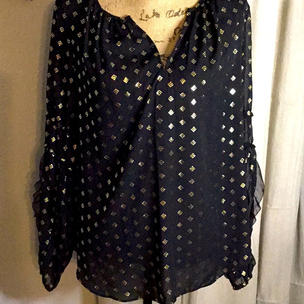 Beautiful Black & Gold Blouse. Long Sleeve has ruffles vertical.  Size XL NWT